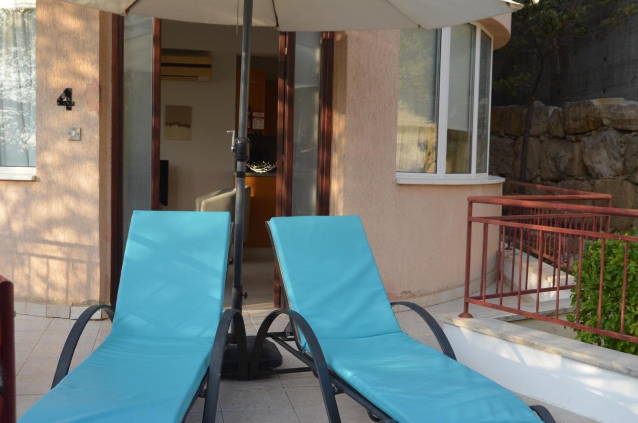 Sam'S Cove Apartment Paphos Bagian luar foto